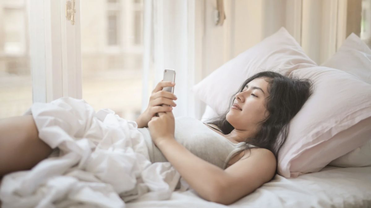 The Importance of Good Morning Texts in a Relationship