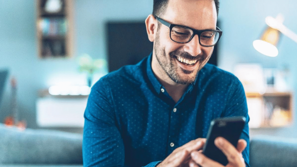 What To Text After A First Date Without Seeming Clingy what-to-text-after-a-first-date-without-seeming-clingy